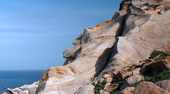 應變測試法檢驗護壁爆破技術的效果