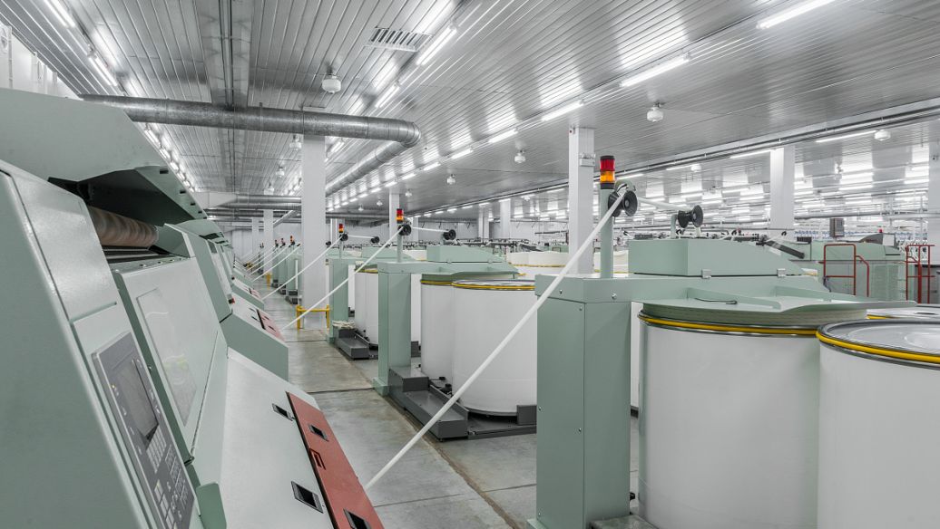 注塑機機架振動時效消除應力處理