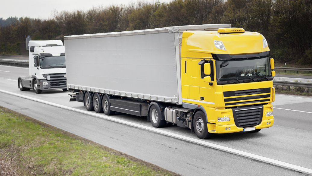 重型半掛車車架應(yīng)力測(cè)試分析試驗(yàn)