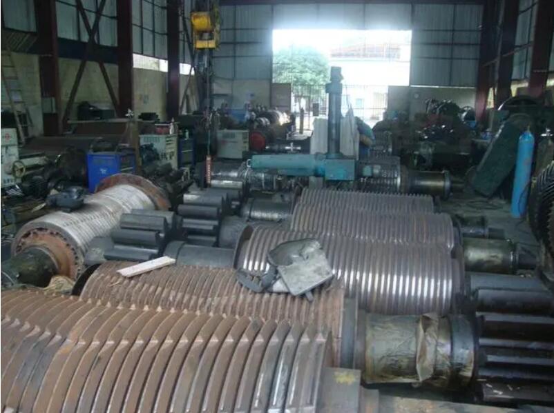 振動(dòng)時(shí)效工藝在榨輥修補(bǔ)上應(yīng)用